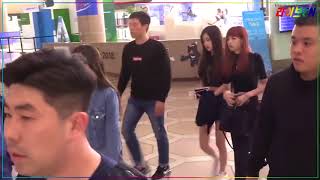BLACKPINK @ Gimpo Airport Heading to Japan 170925