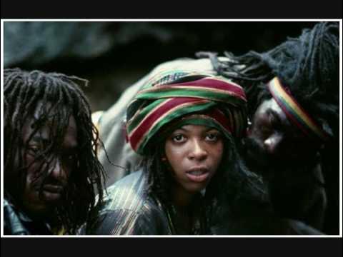 Black Uhuru - Darkness/Dubness (10 version)