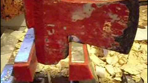 Removing a broken handle from an axe: axe rehandling part 1