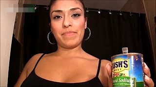 Latina Eats Can of Beans and Poots Resimi