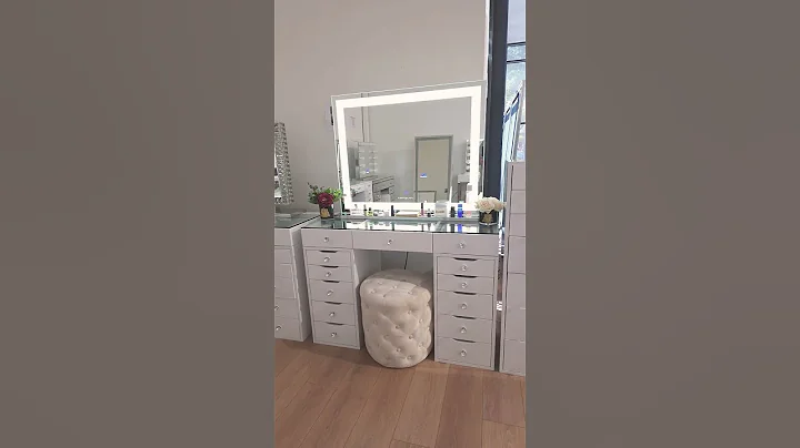 #vanitymirror #bestmakeuptutorial #makeup #beautymakeup #dressingtable #melbourne #sydney #mirror