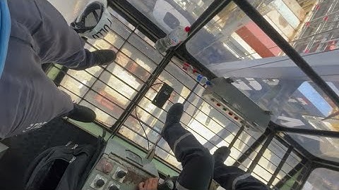 Thực tập Vận hành cẩu bờ STS chuyên dụng xếp dỡ tàu container.