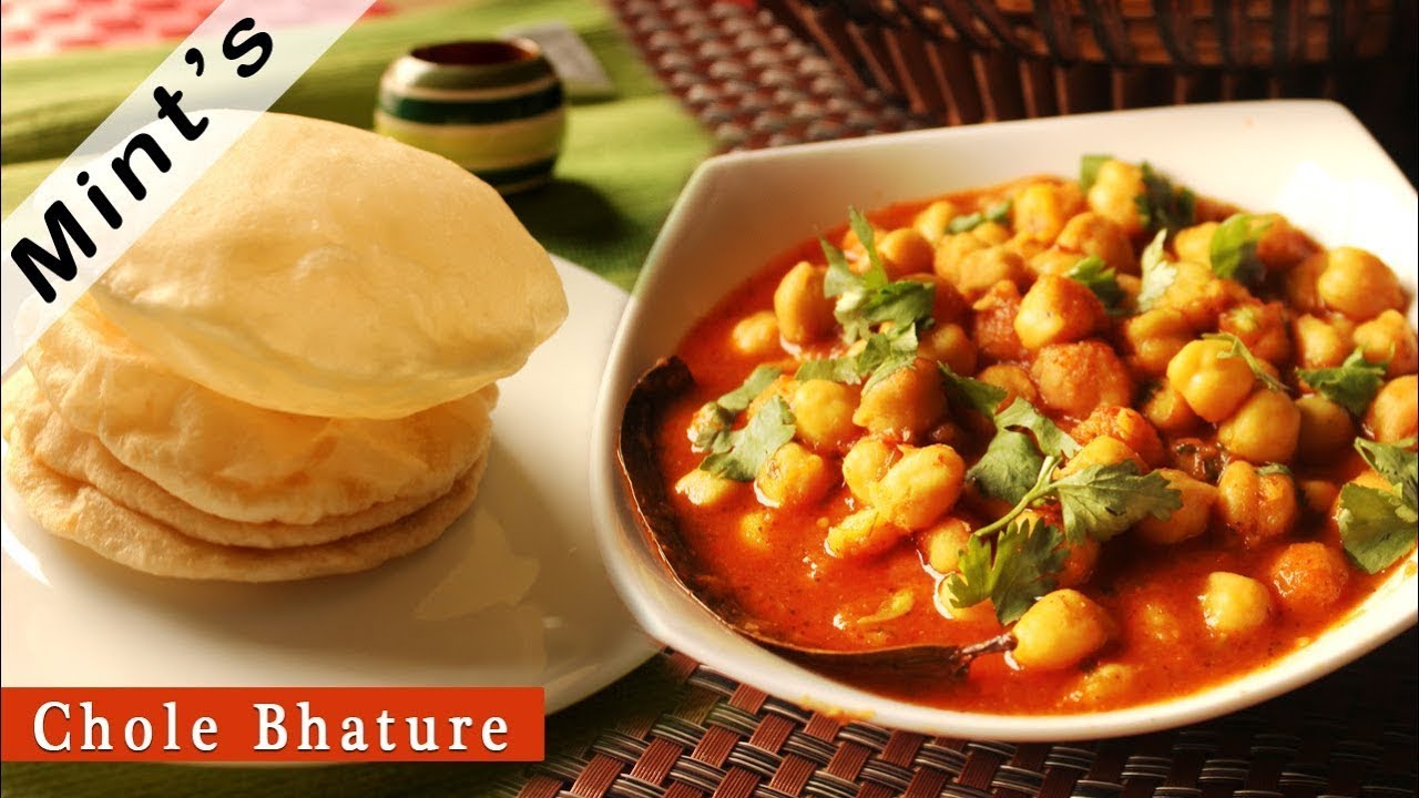 Chola Bhature Recipe in Hindi | North Indian Cuisine | MintsRecipes