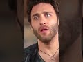 أصيب كوركوت أثناء دفاعه عن أصلي حكاية حب Shorts 