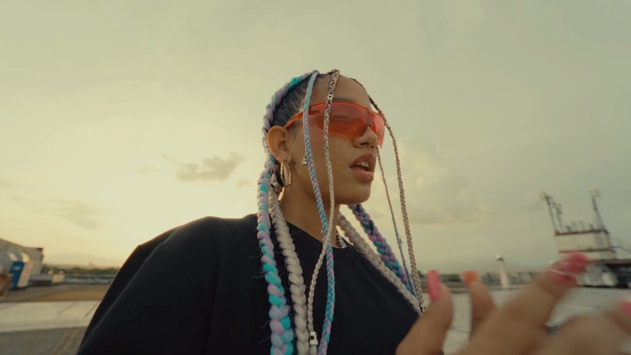Watch Bendita feat. Giozz & Jandro VIDEO OFICIAL on YouTube Watch Bendita feat. Giozz & Jandro VIDEO OFICIAL on YouTube