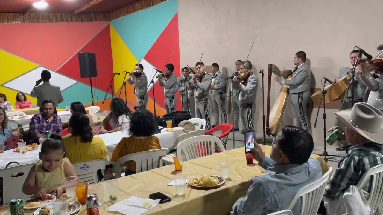 “Júrame” Mariachi Internacional Los Pérez