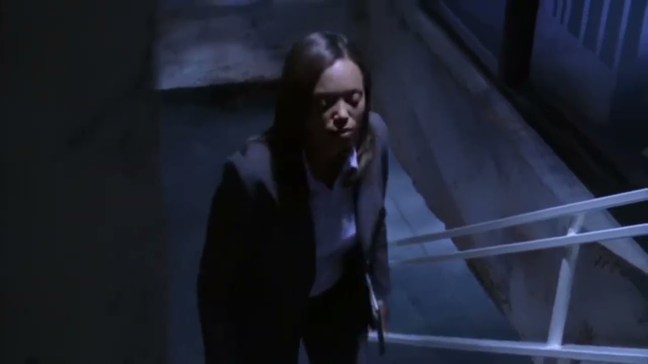 24 (2001–2010) Day 4: 12:00 p.m.-1:00 p.m. Marianne Taylor is a spy (ending)