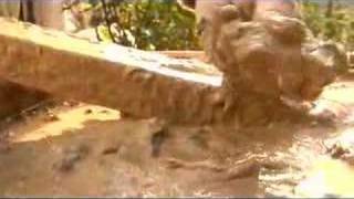 El Barro, las manos, la casa