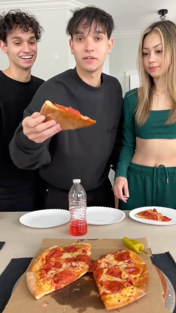 who can get the most slices?? ?