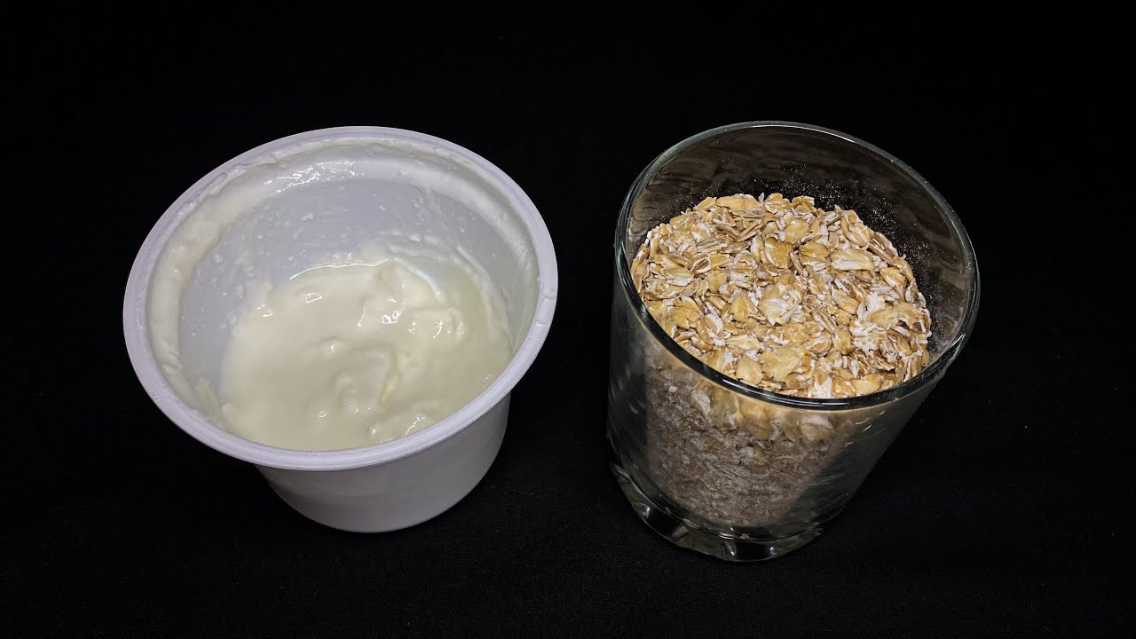 Oatmeal and Greek yogurt. A quick recipe for delicious baked oatmeal