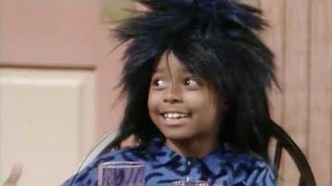 CLIFF RUSHES TO THE HOSPITAL as a PANICKED FATHER FREAKS OUT on THE COSBY SHOW