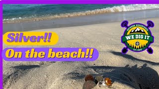 SILVER RING on the beach!! Metal detecting with the Minelab Equinox