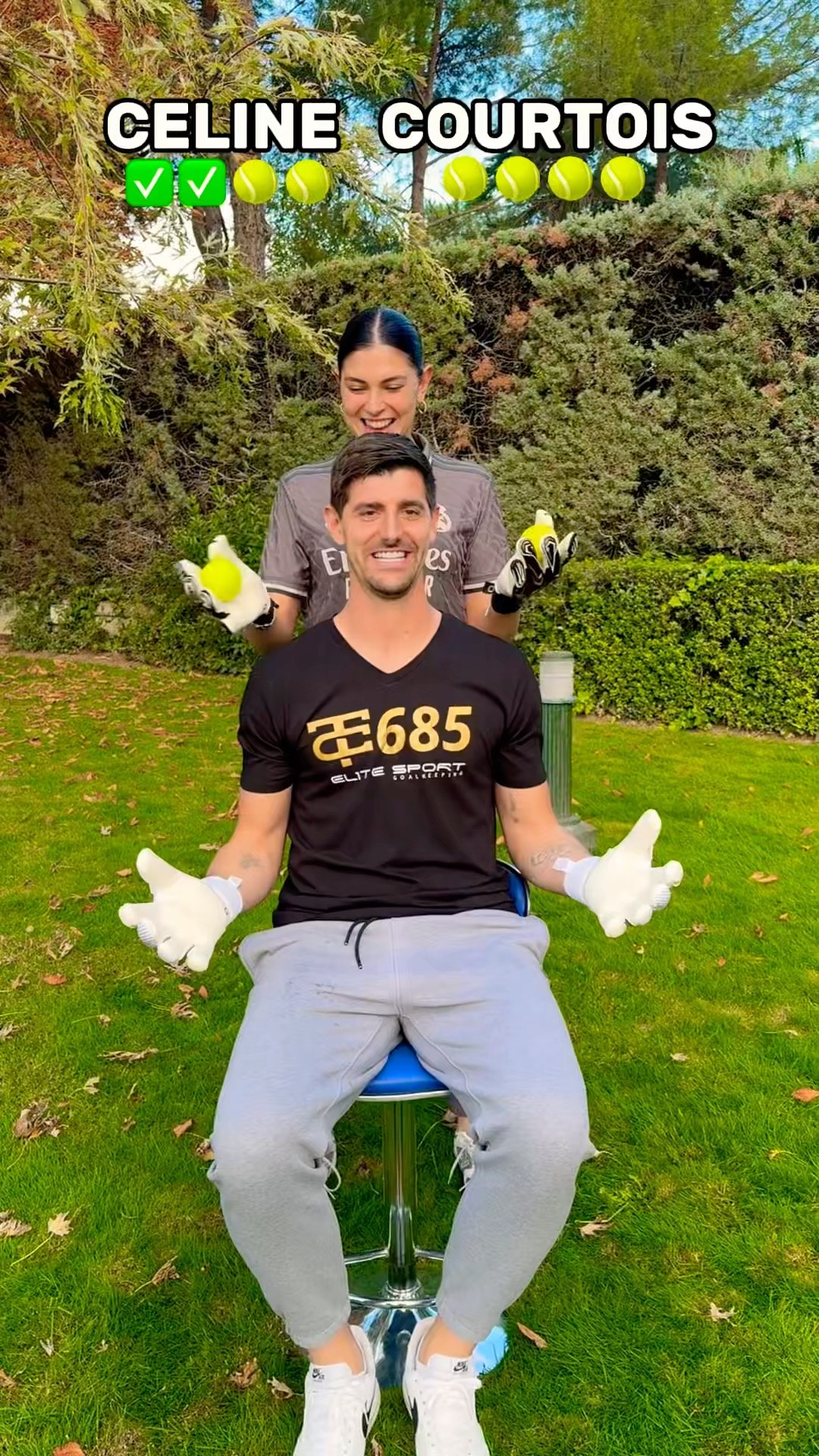 No-look Reaction Game vs Courtois ??