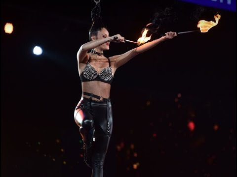 ლუანა საირესის ცეცხლოვანი წარმოდგენა | Feiry performance By Luana Cyres