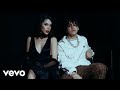 Malas mañas - Kenia Os, Xavi