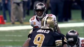 Drew Brees 2011: 5,476 Yards, 46 Touchdowns, 71.2% Completion pct