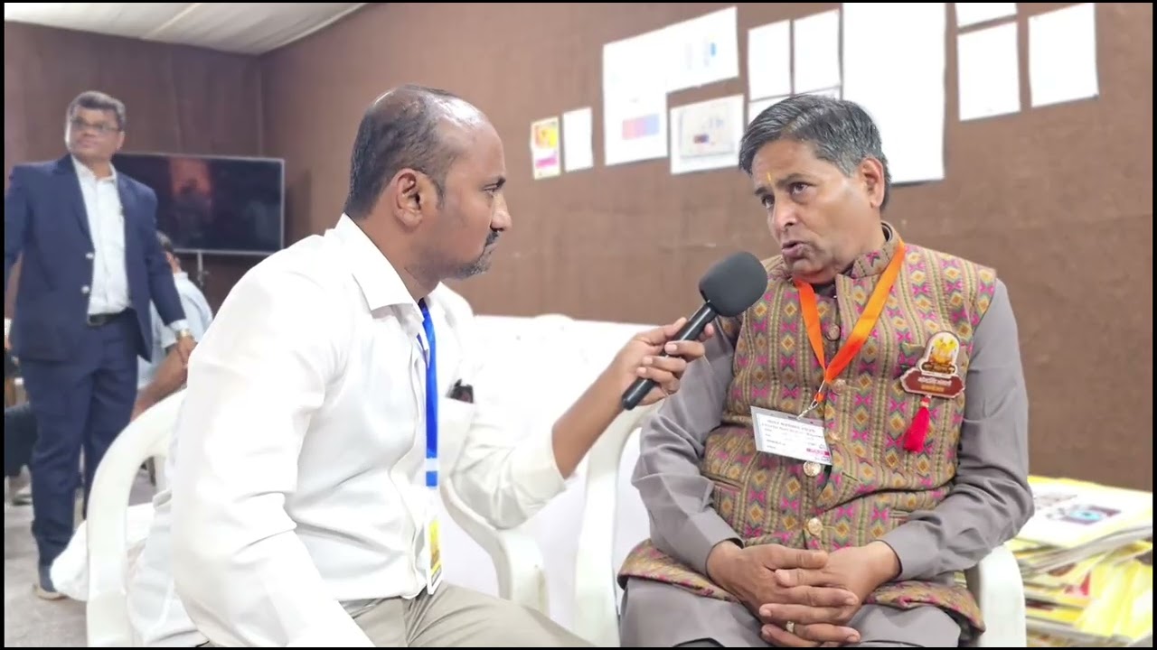 चमत्कारी चादर को देखकर RSS प्रमुख भी रह गए अचंभित..!