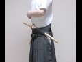 弓道若手との袴合宿２　弓を持つ者の袴着け　刀を持つ者の袴着け