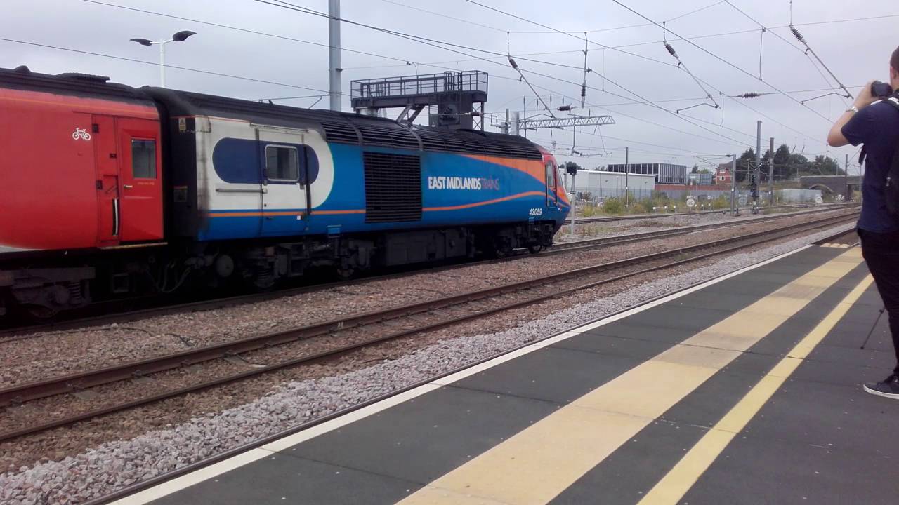 camera iphone 8 plus apk EMT 43059 and 43061 and Cross Country 170110 depart Peterborough | 25/08/2016
