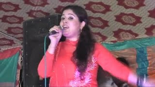 Chikni Kamar Peh Teri | Mahnoor Khan | New Album 2016 | Urdu Saraiki Song (Full HD) Resimi