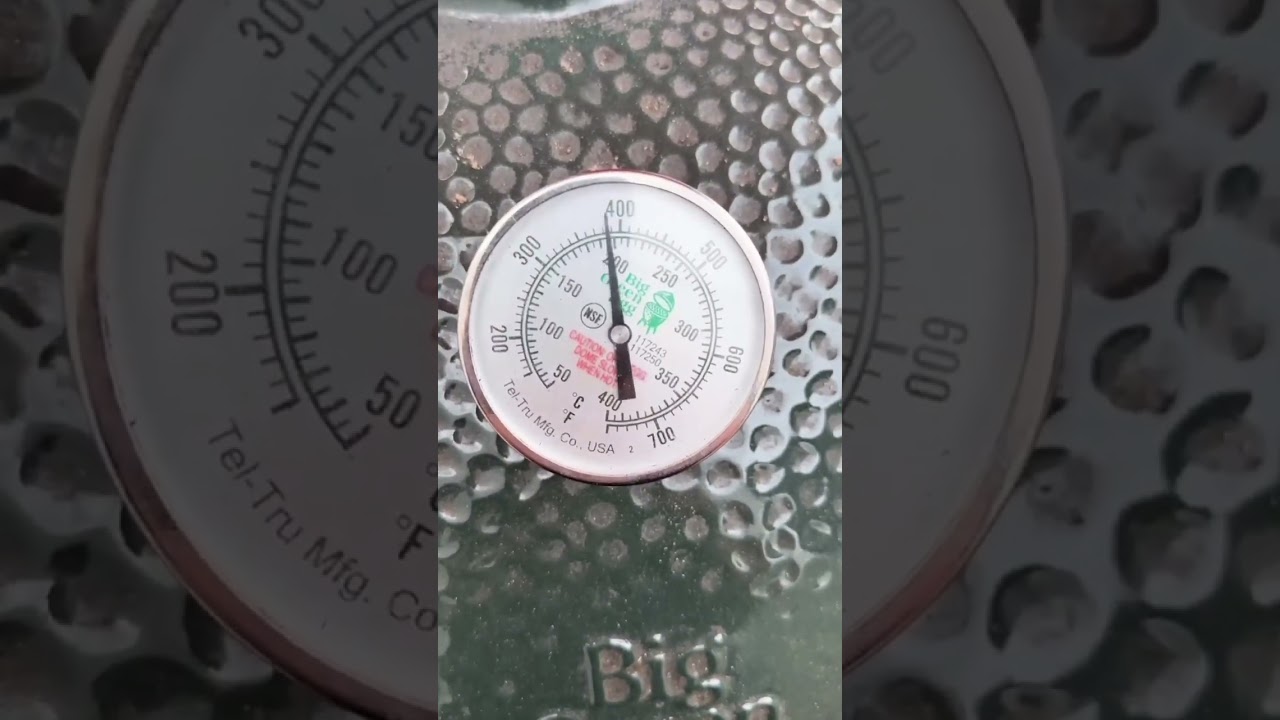 Big green egg cleaning