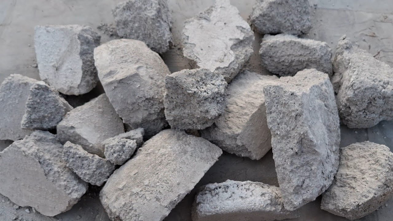 New video white grainy sand dry floor crumbling satisfying