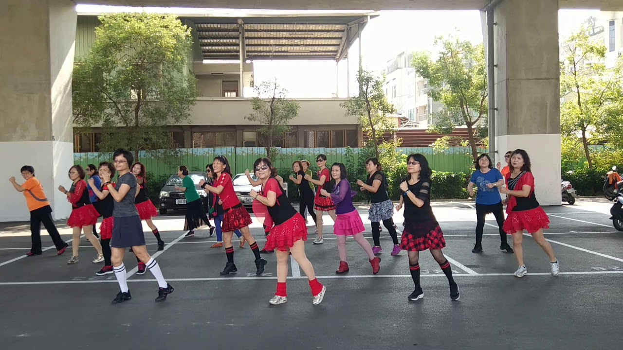 向前衝（帶動跳）~ 紅舞鞋單人舞蹈班  在 員林火車站   108.4.12