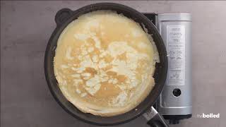 HOW TO MAKE SUPER THIN PANCAKES - Quick and Easy Crepes pancake recipe #shorts #recipes