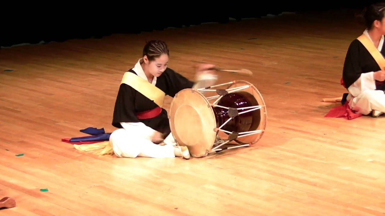 Korean Traditional Music Performance Korean Traditional Music Performance