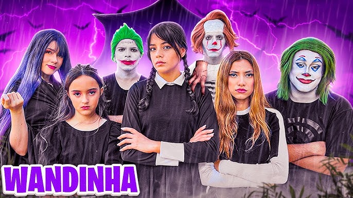 Casa Casinha Wandinha Vandinha Familia Addams Com Móveis