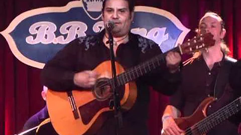The music of the gipsy kings by los cintron @ BB king nyc 4/11"baile me"