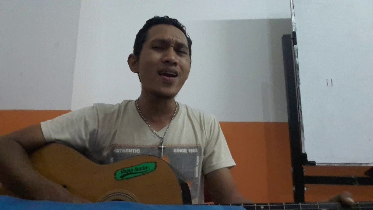 Cover lagu mardua holong. - YouTube