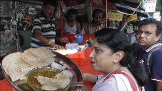 World Best Family Food Seller in Kolkata | Selling Cheap Street Food with Love