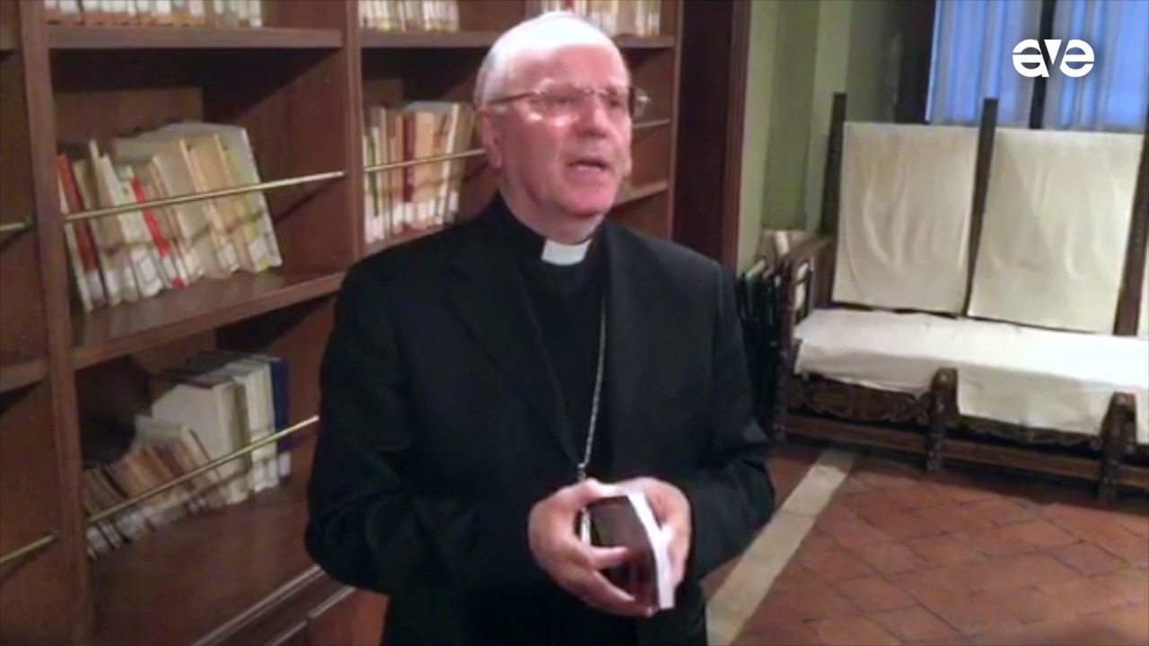 Intervista a monsignor Nunzio Galantino - YouTube