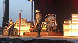 ZZ Top Live: Under Pressure July 16 2021 Manchester Iowa Dusty’s entrance