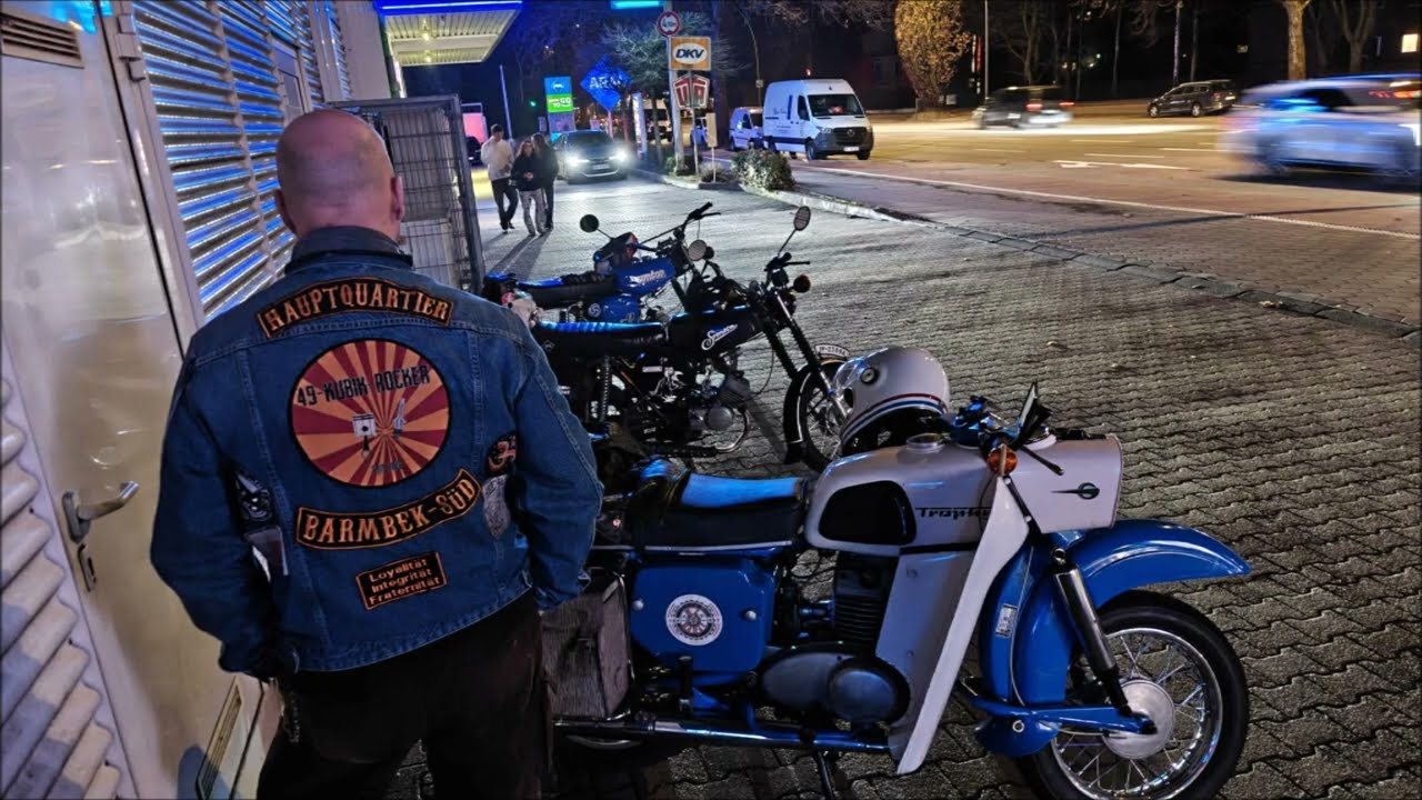 Endlich wieder Leute auf dem Moped