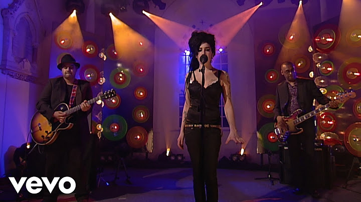 Amy Winehouse - Back To Black (Live at Other Voices, 2006)