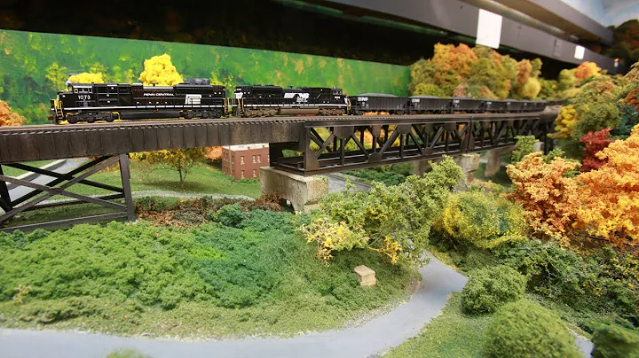 LAYOUT TOUR - N scale - Norfolk Southern - Pocahon...