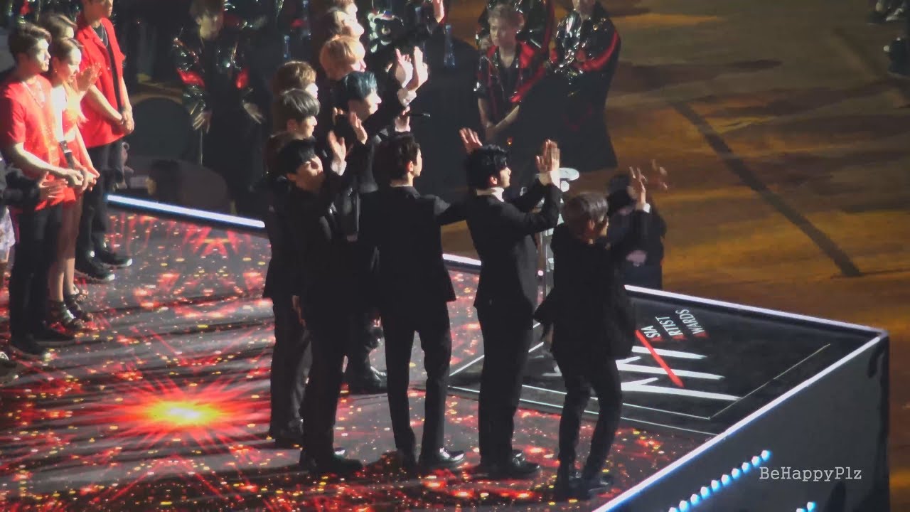 171115 AAA 워너원 신인상수상