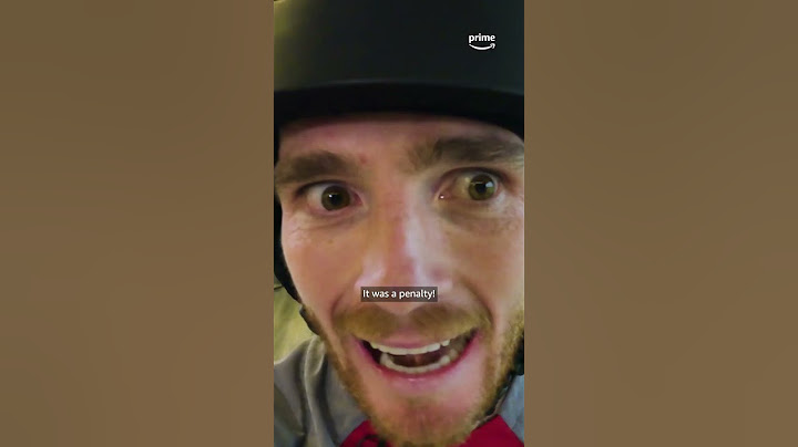Andy Robertson's impressions of his Liverpool teammates 😆