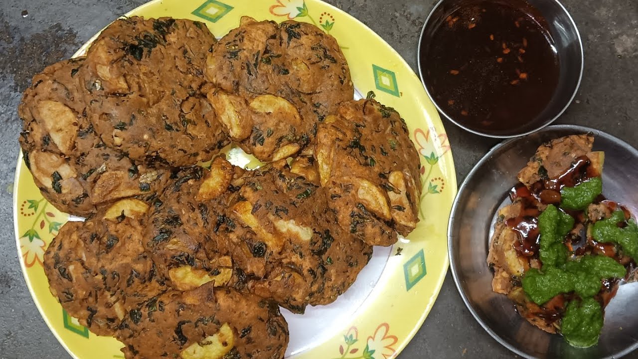 Methi आलू पकोड़ा ऐसे बनाकर एक बार जरूर खाए 