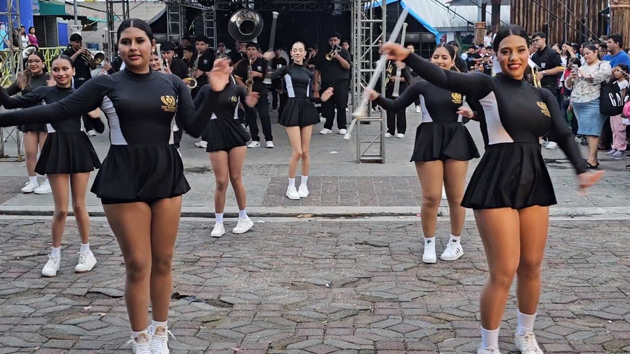 SAN VICENTE'S MUSIC SOUND ✨ Presentación final en Desfile de Olocuilta 🎊