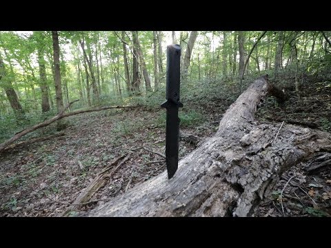 A Versatile Survival Knife