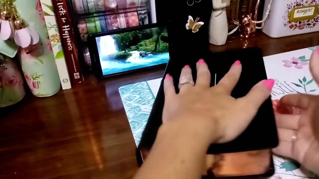 camera iphone 8 plus apk How to break in your New BIBLE 📚