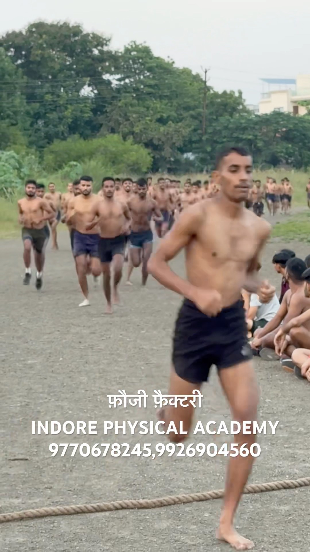 1600 Meter 4:30 धावक