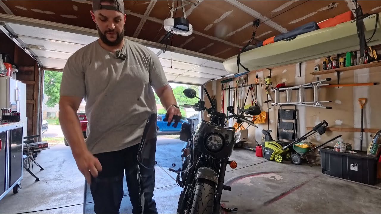 Indian Tall Windscreen install on my '24 Sport Chief