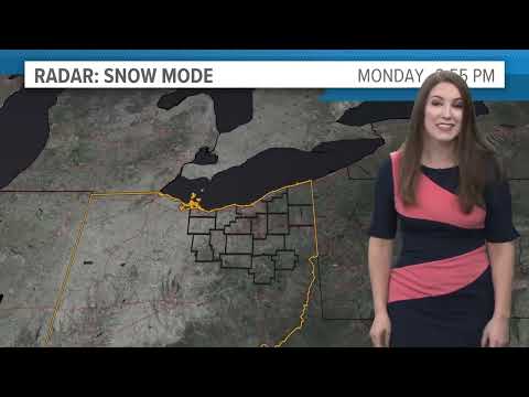 Cleveland Weather: Lake effect snow continues into Monday evening