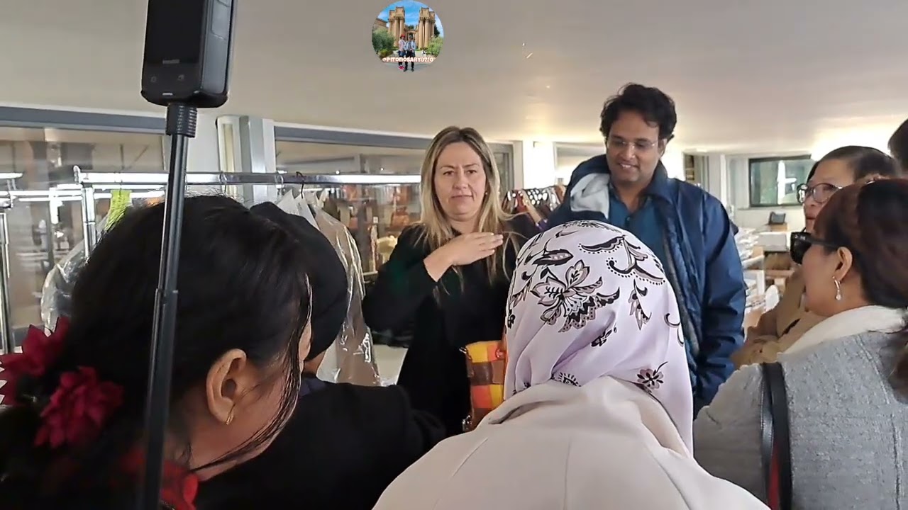 Leather product(Pierotucci.Florence)