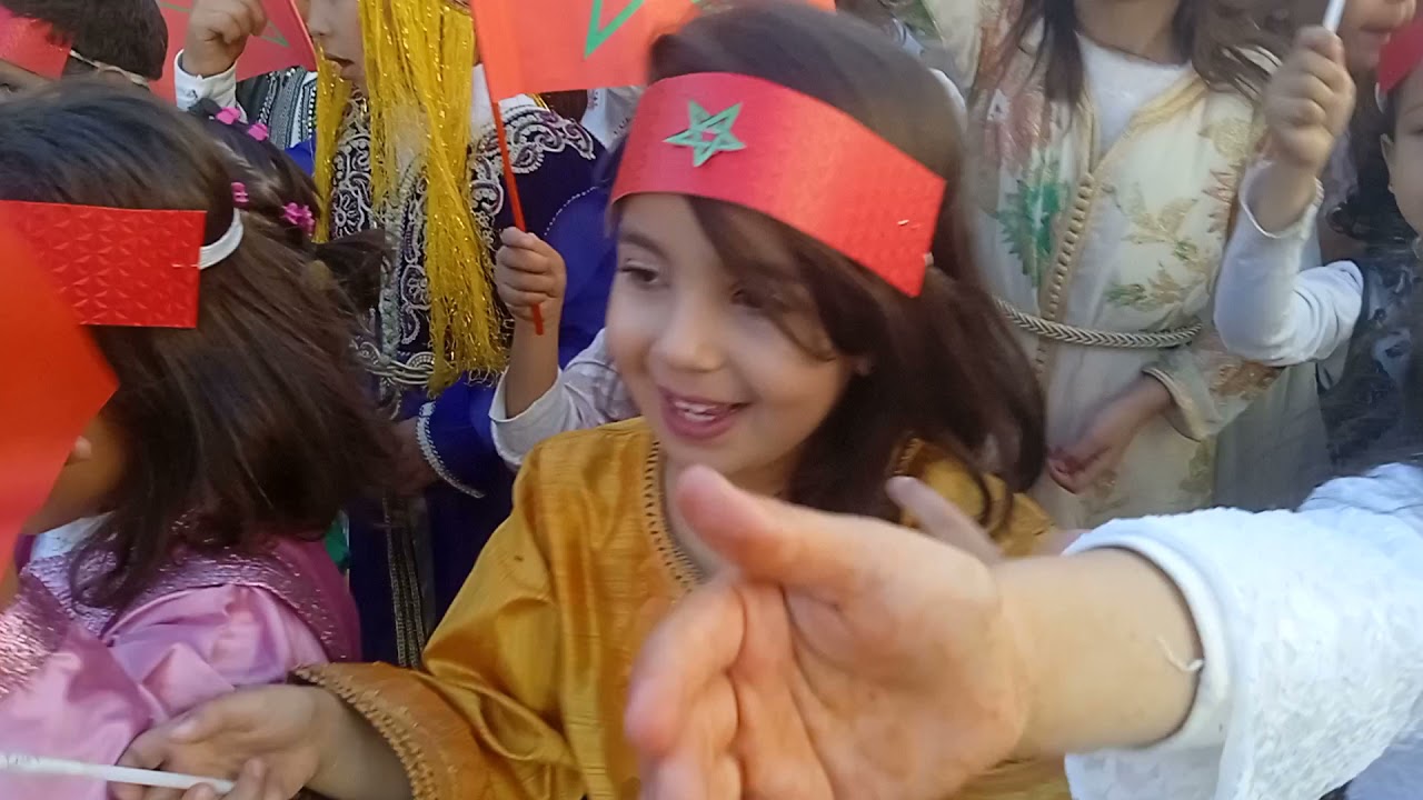 تلاميذ التعليم الأولي بمدرسة وادي المخازن (المغرب بلادي)