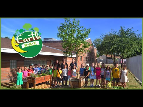 Moon Valley Nurseries Celebrates Earth Day with Madison Richard Simis School and Plants a Sissoo!